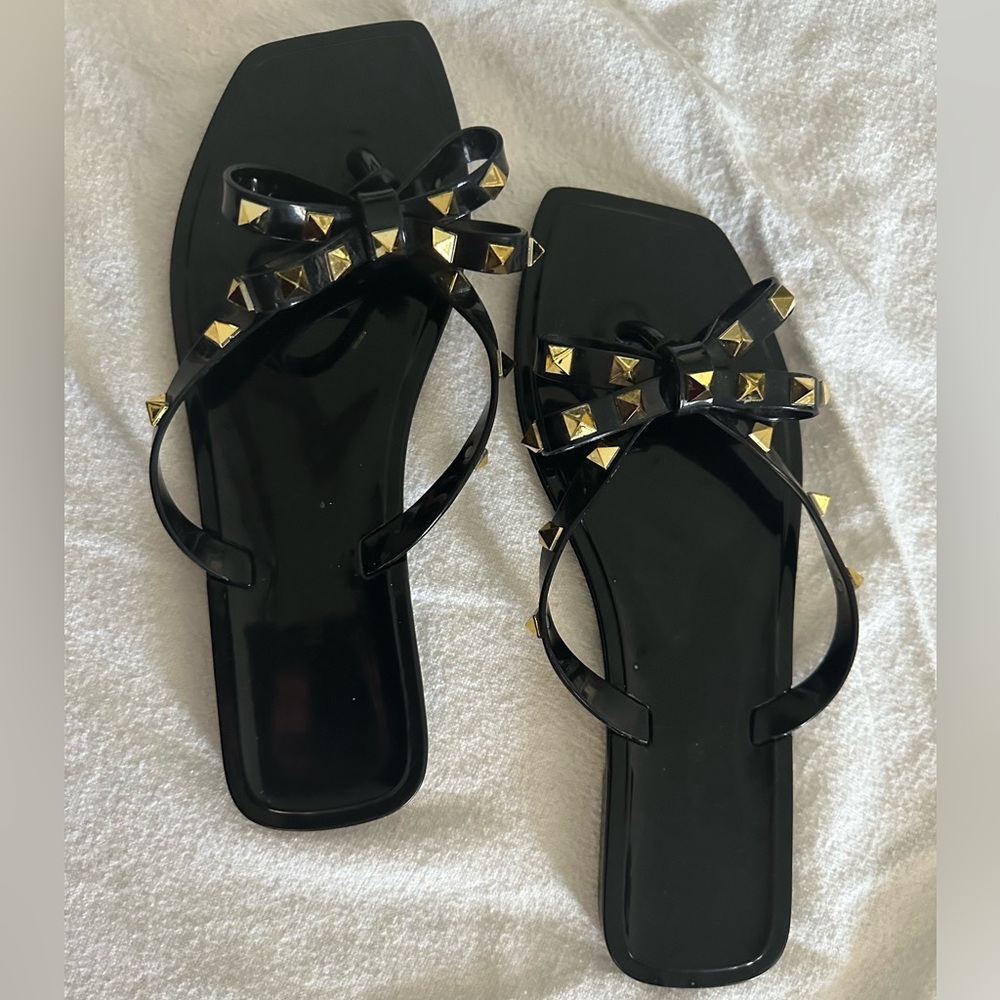 Flat Sandals